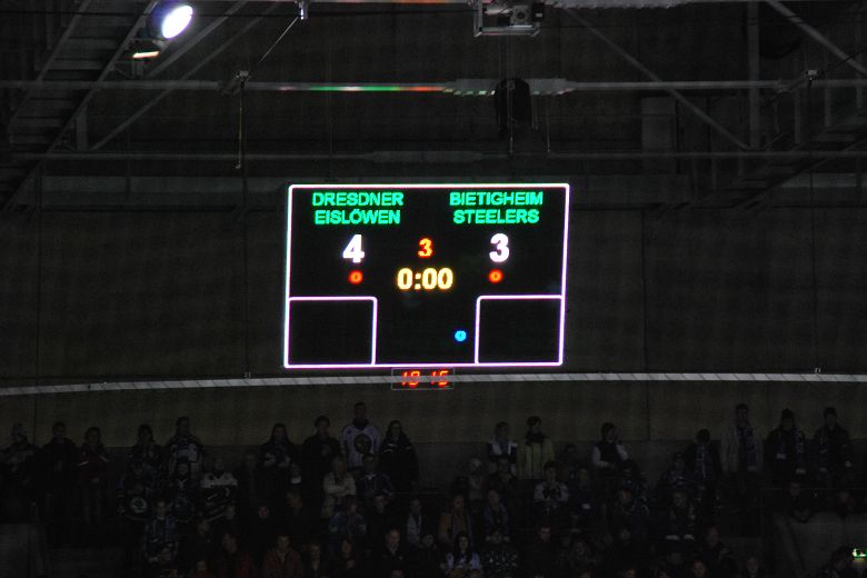 780x520Eishockey 15.01.12  Eisloewen-Steelers (51).JPG